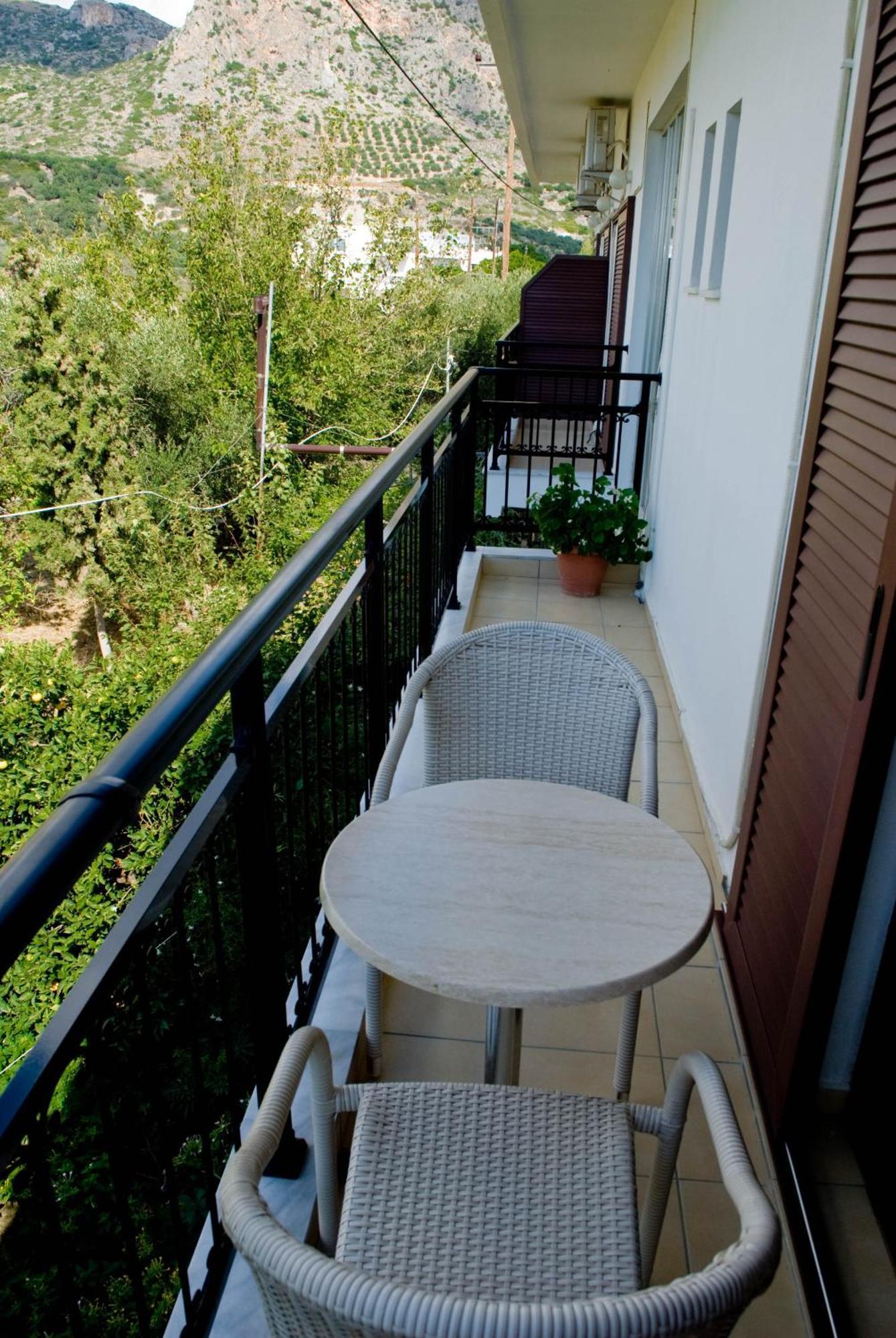 Apartment Oasis Paleochora